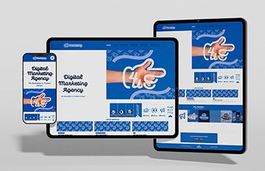 Responsive website displayed on desktop, tablet, and mobile devices showing 4u Marketing’s homepage layout.